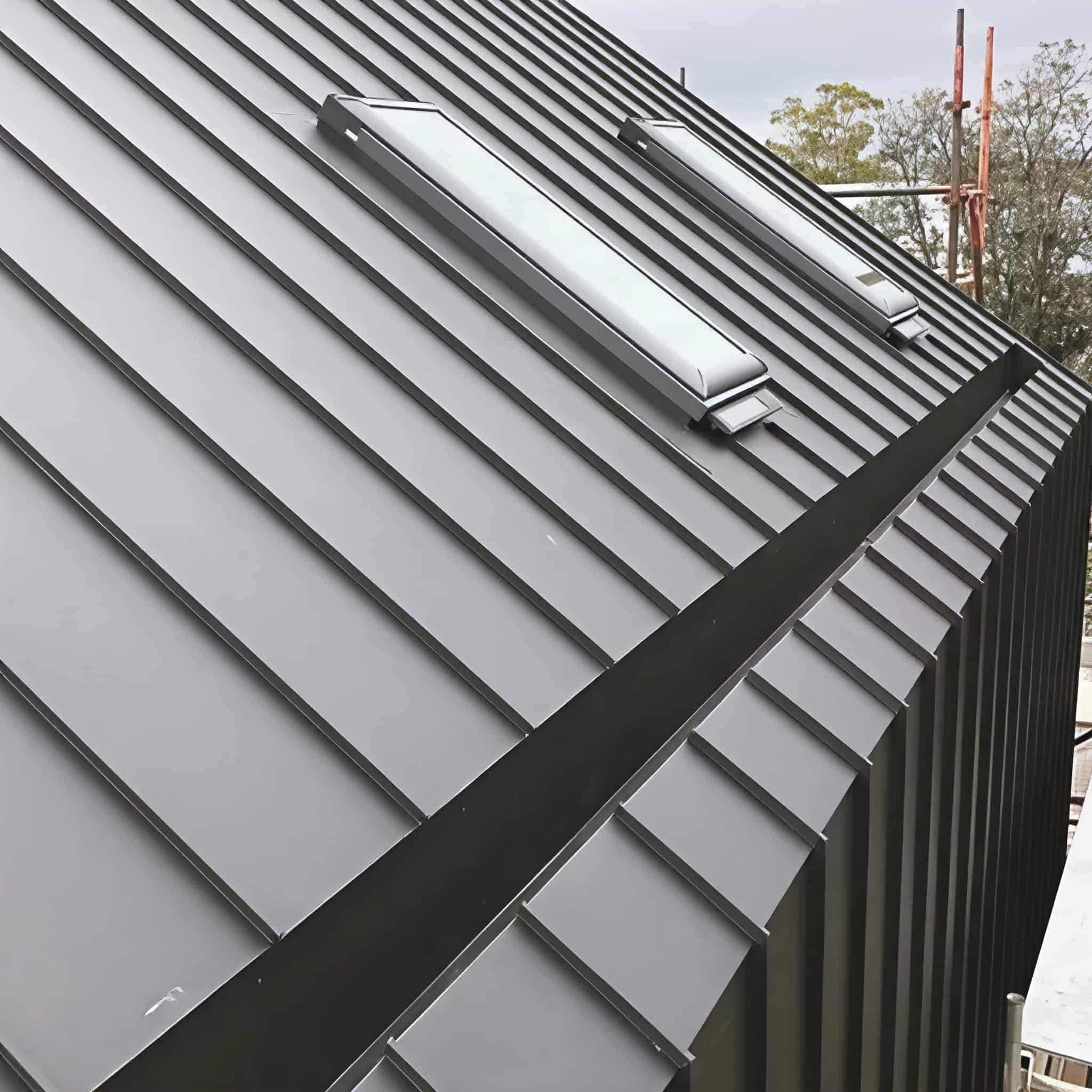 Industrial Adhesive for Roof Panel Assembly  